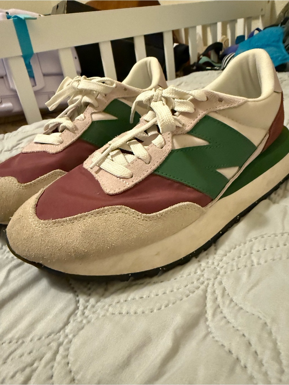 New Balance 237 Sneakers Womens 8.5 Burgundy Green Retro Colorblock WS237DP